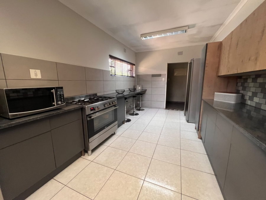 3 Bedroom Property for Sale in Roodia Free State